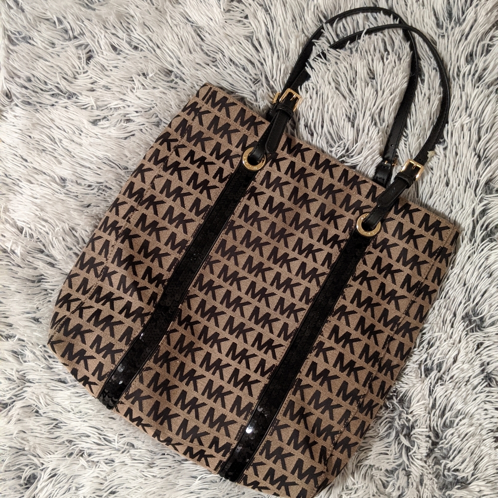 Michael Kors Tote
